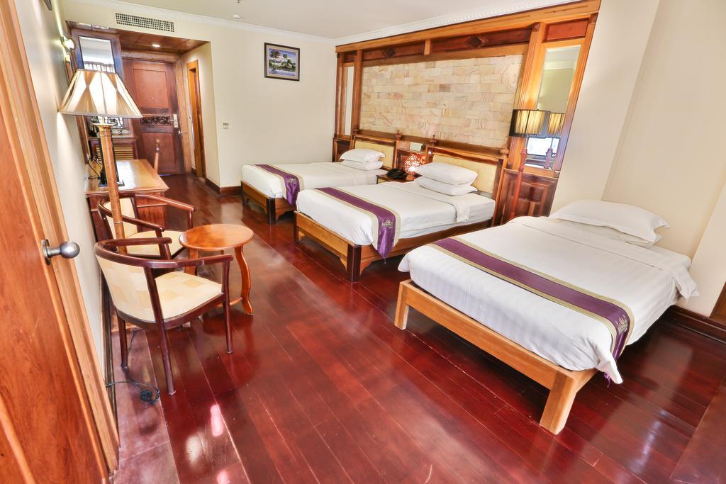 Blue River Hotel 金边 外观 照片