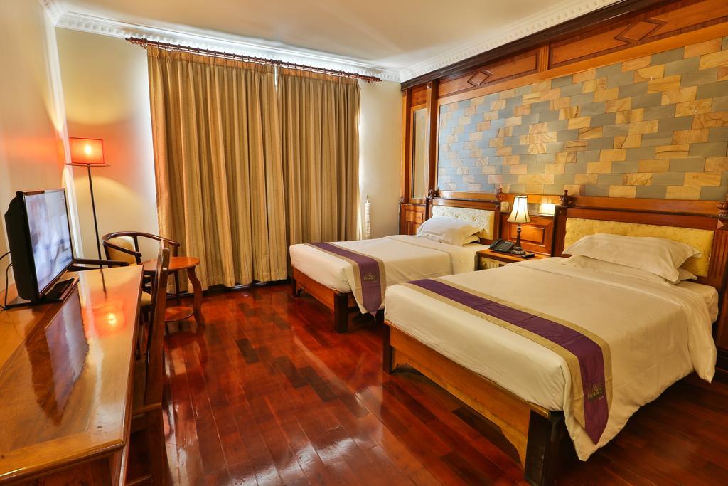 Blue River Hotel 金边 外观 照片