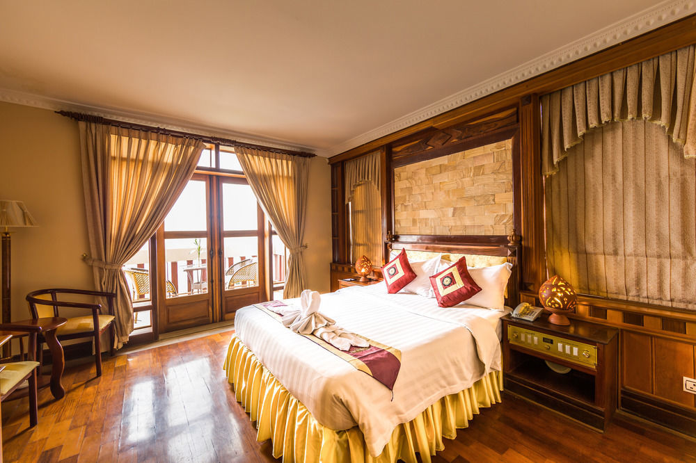 Blue River Hotel 金边 外观 照片