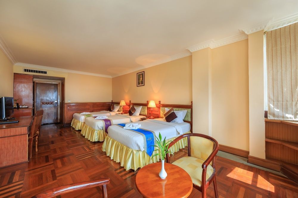 Blue River Hotel 金边 外观 照片