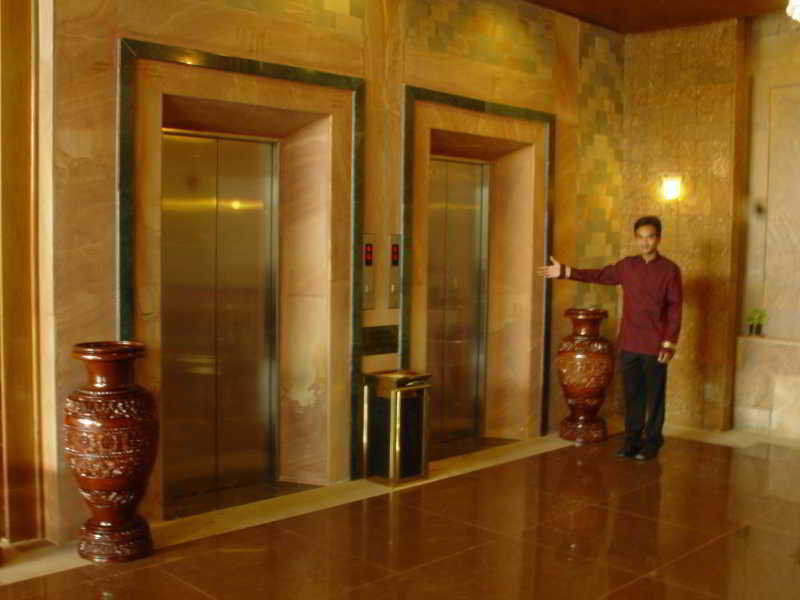 Blue River Hotel 金边 外观 照片
